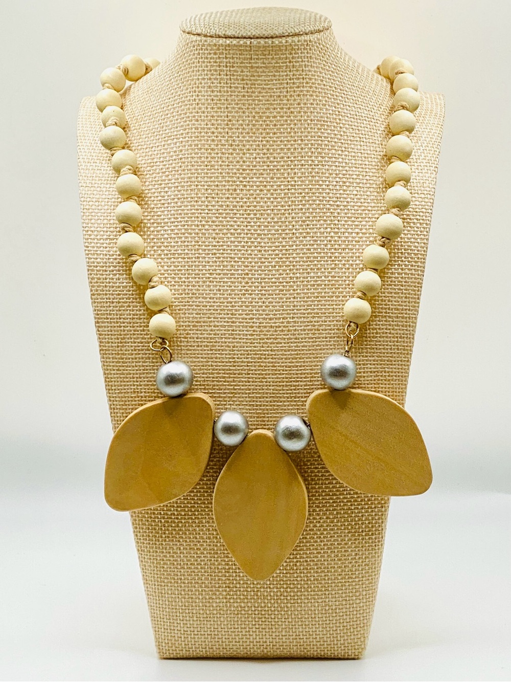 Plunder Design Wood Leaf and Metallic Grey Bead Statement Necklace NWOT